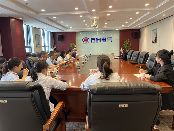 市总工会2.jpg 市总工会2.jpg